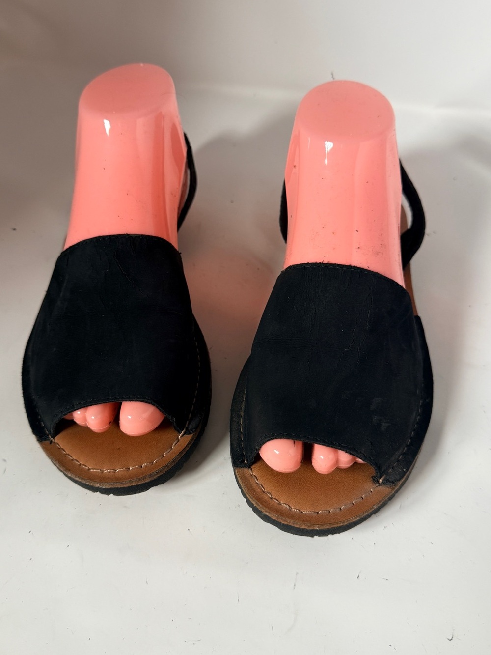 Mudd slide sandal size 7.5 peeling